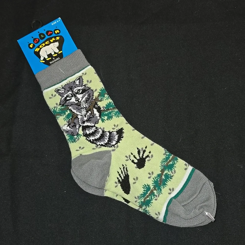 Polar Graphics Raccoon Socks Childs Sz. 5-7 NWT